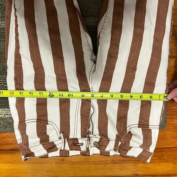 Flare pants - Picture 5 of 9